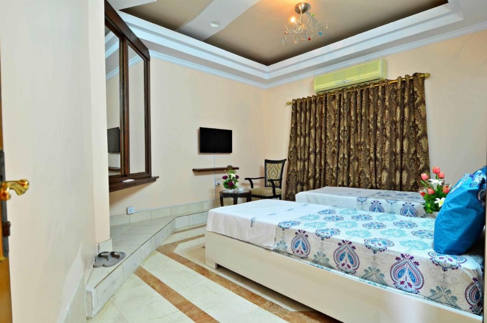 Hotel Blue Sky Executive Image 12